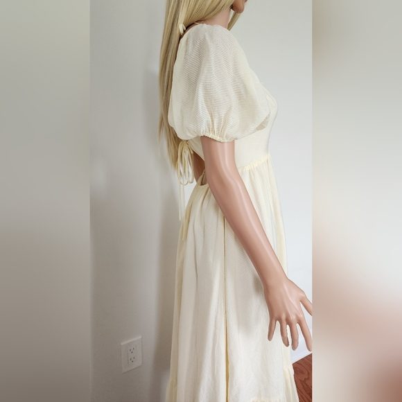 WAYF DRESS Puff sleeves yellow cream striped open back frills midi small NWT - Picture 9 of 16